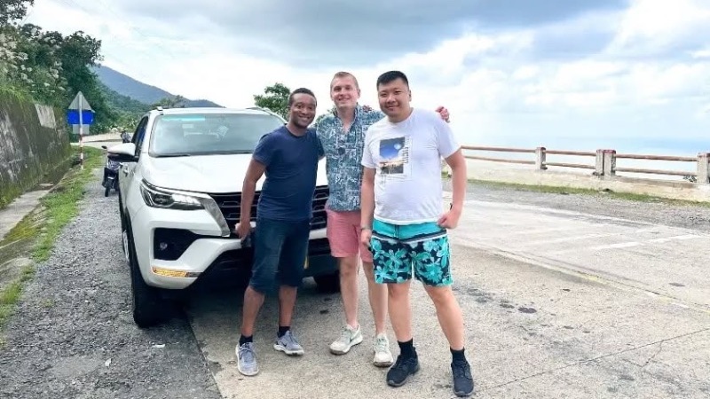 Hue to Phong Nha transfer by private car with comfortable vehicle and professional local driver in Vietnam